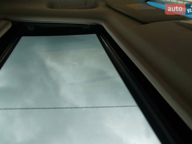 Бежевий Міцубісі Аутлендер, об'ємом двигуна 2.36 л та пробігом 207 тис. км за 10800 $, фото 62 на Automoto.ua