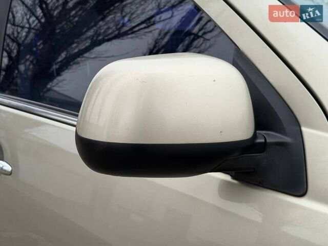 Бежевый Мицубиси Аутлендер, объемом двигателя 3 л и пробегом 178 тыс. км за 9450 $, фото 9 на Automoto.ua