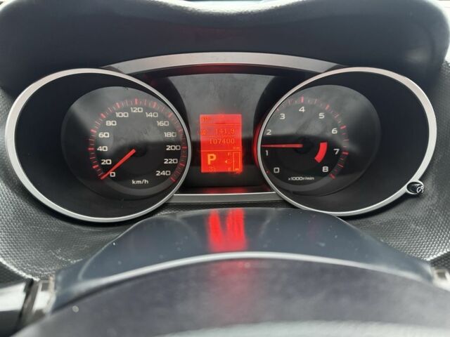 Бежевый Мицубиси Аутлендер, объемом двигателя 2.4 л и пробегом 107 тыс. км за 9900 $, фото 9 на Automoto.ua