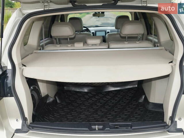 Бежевий Міцубісі Аутлендер, об'ємом двигуна 2.36 л та пробігом 207 тис. км за 10800 $, фото 51 на Automoto.ua