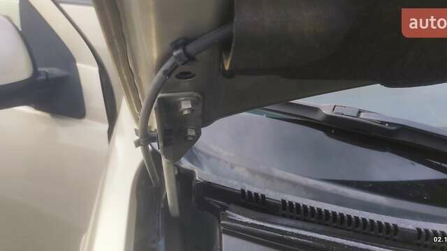 Бежевый Мицубиси Аутлендер, объемом двигателя 2.36 л и пробегом 200 тыс. км за 8300 $, фото 53 на Automoto.ua