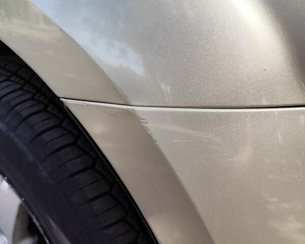 Бежевый Мицубиси Аутлендер, объемом двигателя 2.36 л и пробегом 281 тыс. км за 8500 $, фото 14 на Automoto.ua