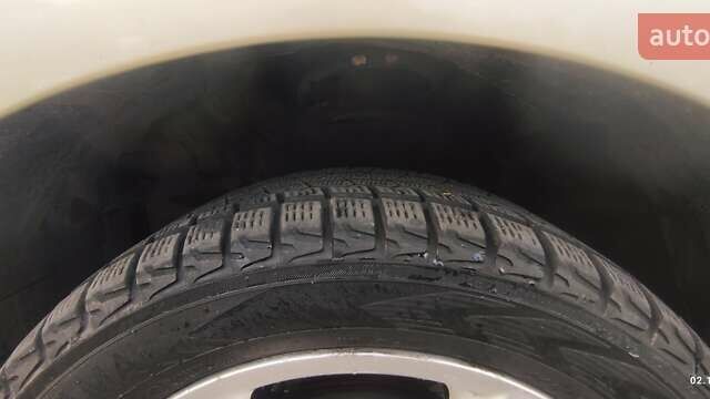 Бежевый Мицубиси Аутлендер, объемом двигателя 2.36 л и пробегом 200 тыс. км за 8300 $, фото 65 на Automoto.ua