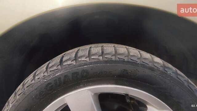 Бежевый Мицубиси Аутлендер, объемом двигателя 2.36 л и пробегом 200 тыс. км за 8300 $, фото 64 на Automoto.ua