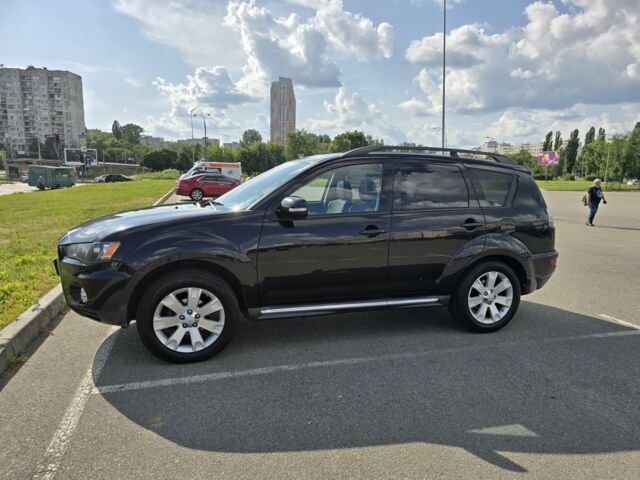 Чорний Міцубісі Аутлендер, об'ємом двигуна 2.4 л та пробігом 261 тис. км за 10700 $, фото 2 на Automoto.ua