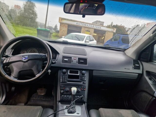 Черный Мицубиси Аутлендер, объемом двигателя 2 л и пробегом 302 тыс. км за 5333 $, фото 7 на Automoto.ua