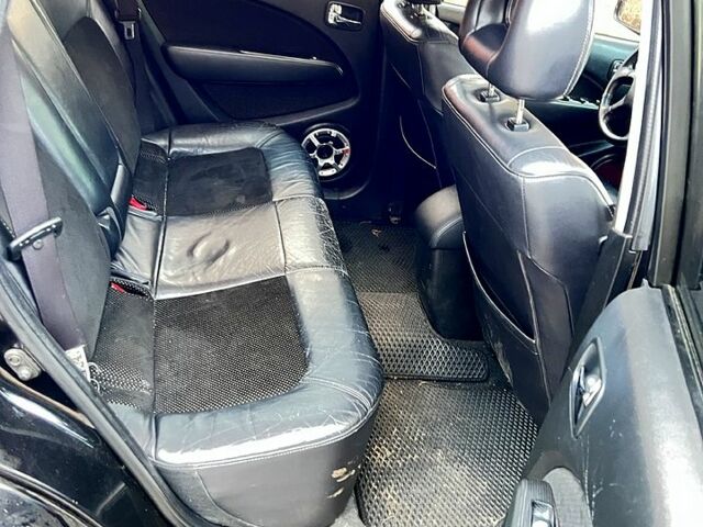 Черный Мицубиси Аутлендер, объемом двигателя 2 л и пробегом 295 тыс. км за 7500 $, фото 11 на Automoto.ua