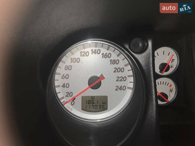 Чорний Міцубісі Аутлендер, об'ємом двигуна 2.38 л та пробігом 190 тис. км за 6800 $, фото 1 на Automoto.ua