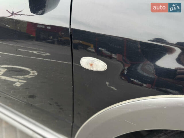 Черный Мицубиси Аутлендер, объемом двигателя 2.4 л и пробегом 242 тыс. км за 6800 $, фото 9 на Automoto.ua