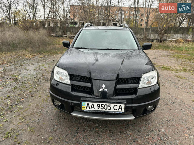 Міцубісі Аутлендер 2006 у Василькове на Automoto.ua Чорний Міцубісі Аутлендер, об'ємом двигуна 2.38 л та пробігом 220 тис. км за 4300 $, фото 7 на Automoto.ua