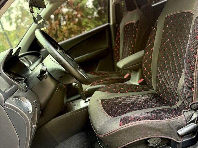 Міцубісі Аутлендер 2006 у Кропивницькому (Кіровограді) на Automoto.ua Чорний Міцубісі Аутлендер, об'ємом двигуна 2.4 л та пробігом 263 тис. км за 5999 $, фото 7 на Automoto.ua