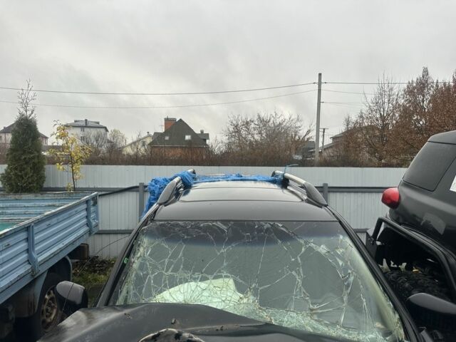 Черный Мицубиси Аутлендер, объемом двигателя 2.4 л и пробегом 240 тыс. км за 1999 $, фото 4 на Automoto.ua