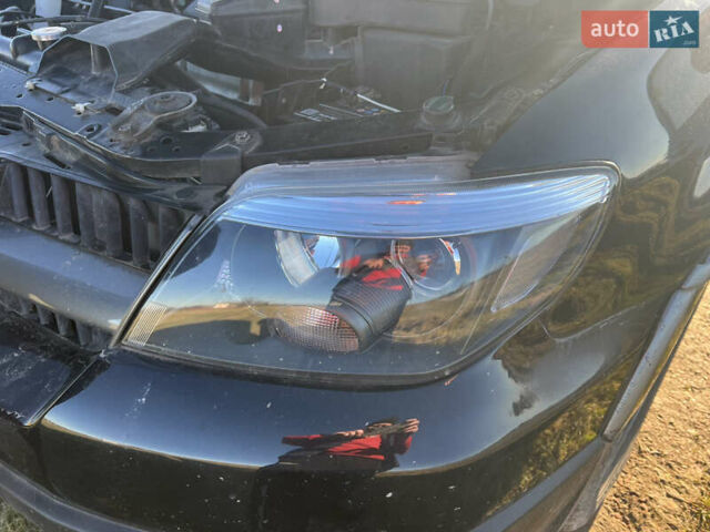 Черный Мицубиси Аутлендер, объемом двигателя 2.38 л и пробегом 230 тыс. км за 5350 $, фото 17 на Automoto.ua