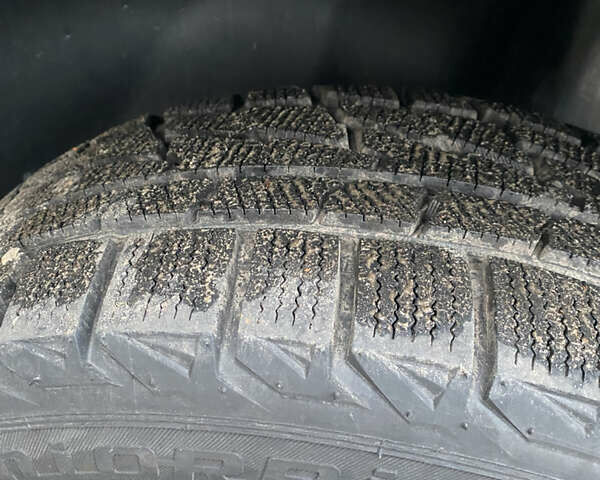 Міцубісі Аутлендер 2006 у Конотопе на Automoto.ua Чорний Міцубісі Аутлендер, об'ємом двигуна 2 л та пробігом 257 тис. км за 5800 $, фото 2 на Automoto.ua