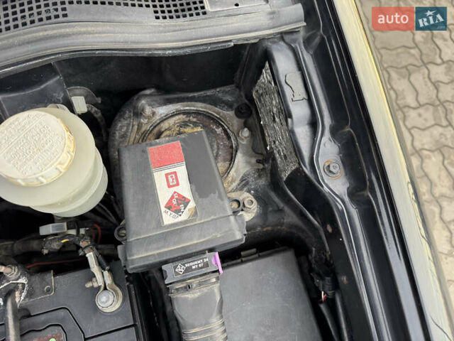 Чорний Міцубісі Аутлендер, об'ємом двигуна 2 л та пробігом 207 тис. км за 6550 $, фото 67 на Automoto.ua