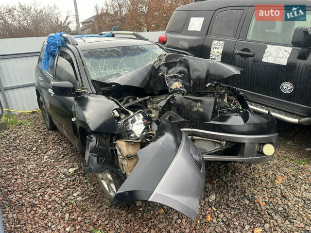 Черный Мицубиси Аутлендер, объемом двигателя 2.4 л и пробегом 240 тыс. км за 2200 $, фото 5 на Automoto.ua