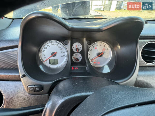 Черный Мицубиси Аутлендер, объемом двигателя 2 л и пробегом 258 тыс. км за 2200 $, фото 17 на Automoto.ua