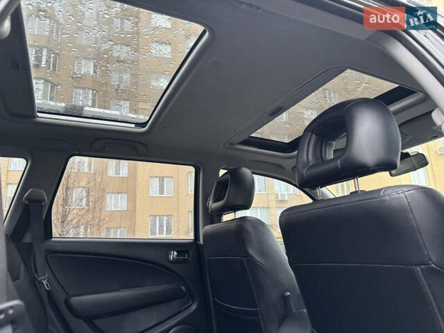 Чорний Міцубісі Аутлендер, об'ємом двигуна 2.4 л та пробігом 169 тис. км за 8000 $, фото 19 на Automoto.ua