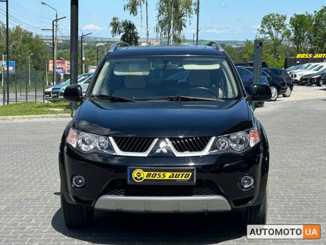 Чорний Міцубісі Аутлендер, об'ємом двигуна 3 л та пробігом 228 тис. км за 10200 $, фото 1 на Automoto.ua