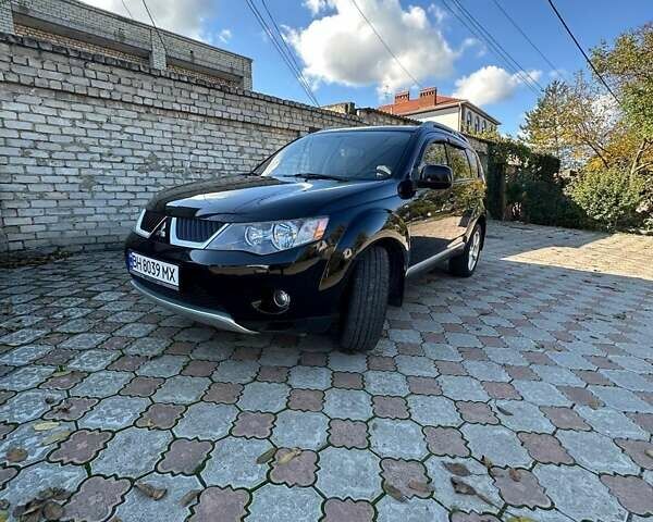 Міцубісі Аутлендер 2007 у Одесі на Automoto.ua Чорний Міцубісі Аутлендер, об'ємом двигуна 3 л та пробігом 187 тис. км за 8700 $, фото 1 на Automoto.ua