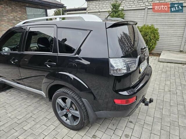 Черный Мицубиси Аутлендер, объемом двигателя 3 л и пробегом 238 тыс. км за 10800 $, фото 10 на Automoto.ua