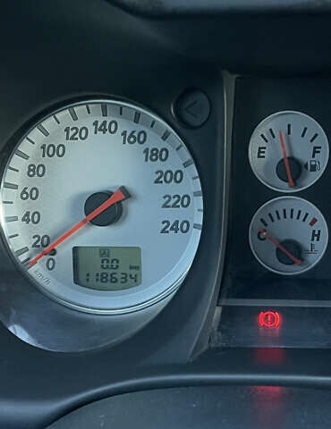 Черный Мицубиси Аутлендер, объемом двигателя 2.38 л и пробегом 118 тыс. км за 6850 $, фото 4 на Automoto.ua