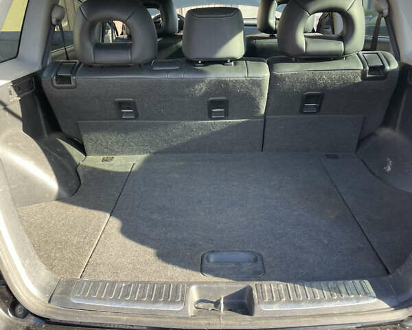 Черный Мицубиси Аутлендер, объемом двигателя 2.38 л и пробегом 118 тыс. км за 6850 $, фото 6 на Automoto.ua