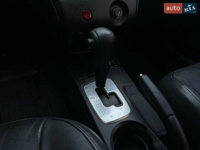 Черный Мицубиси Аутлендер, объемом двигателя 2.4 л и пробегом 248 тыс. км за 7300 $, фото 14 на Automoto.ua