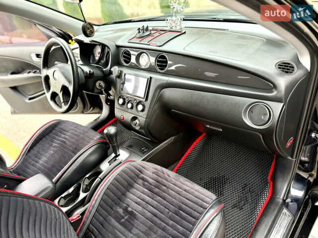 Міцубісі Аутлендер 2007 у Одесі на Automoto.ua Чорний Міцубісі Аутлендер, об'ємом двигуна 2.4 л та пробігом 201 тис. км за 7700 $, фото 59 на Automoto.ua