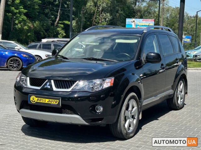 Чорний Міцубісі Аутлендер, об'ємом двигуна 3 л та пробігом 228 тис. км за 10200 $, фото 2 на Automoto.ua