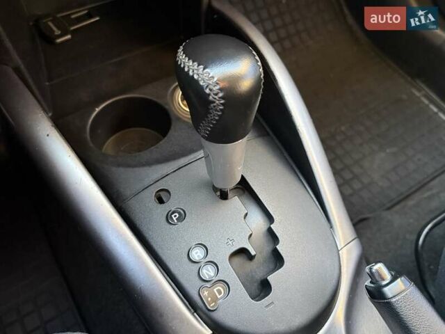 Черный Мицубиси Аутлендер, объемом двигателя 3 л и пробегом 198 тыс. км за 9500 $, фото 18 на Automoto.ua