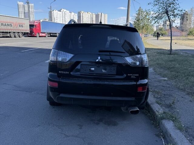Чорний Міцубісі Аутлендер, об'ємом двигуна 3 л та пробігом 257 тис. км за 2999 $, фото 3 на Automoto.ua