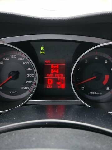 Черный Мицубиси Аутлендер, объемом двигателя 3 л и пробегом 190 тыс. км за 10000 $, фото 9 на Automoto.ua