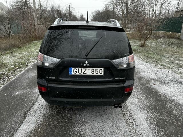 Чорний Міцубісі Аутлендер, об'ємом двигуна 0 л та пробігом 381 тис. км за 4200 $, фото 5 на Automoto.ua