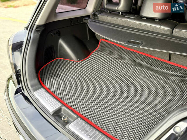 Міцубісі Аутлендер 2007 у Одесі на Automoto.ua Чорний Міцубісі Аутлендер, об'ємом двигуна 2.4 л та пробігом 201 тис. км за 7700 $, фото 17 на Automoto.ua