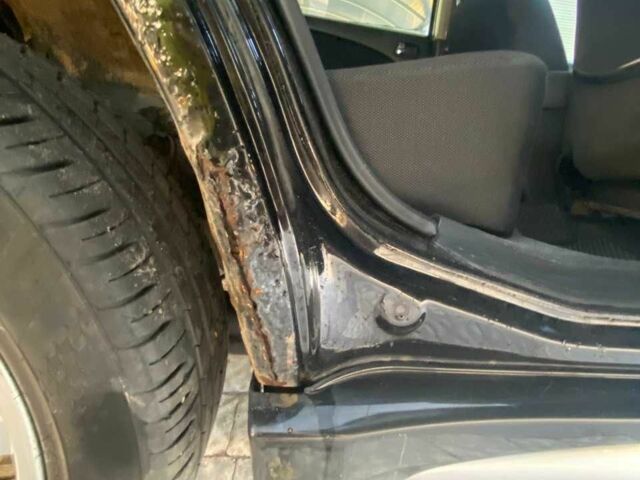 Черный Мицубиси Аутлендер, объемом двигателя 2.4 л и пробегом 219 тыс. км за 6500 $, фото 13 на Automoto.ua