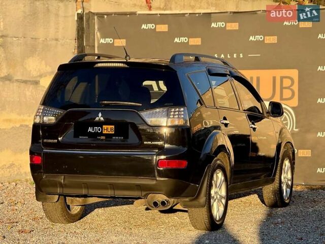 Черный Мицубиси Аутлендер, объемом двигателя 3 л и пробегом 198 тыс. км за 9500 $, фото 6 на Automoto.ua