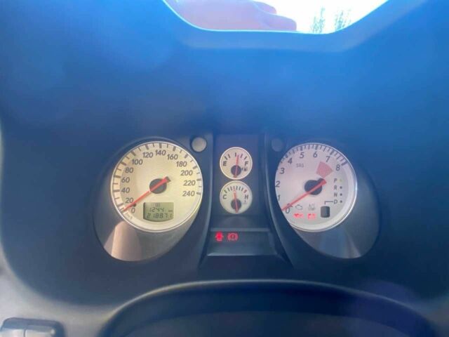 Черный Мицубиси Аутлендер, объемом двигателя 2.4 л и пробегом 219 тыс. км за 6500 $, фото 5 на Automoto.ua