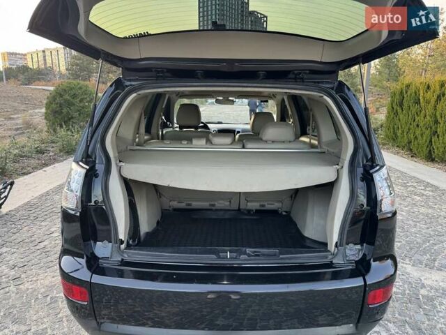 Черный Мицубиси Аутлендер, объемом двигателя 3 л и пробегом 205 тыс. км за 11300 $, фото 25 на Automoto.ua