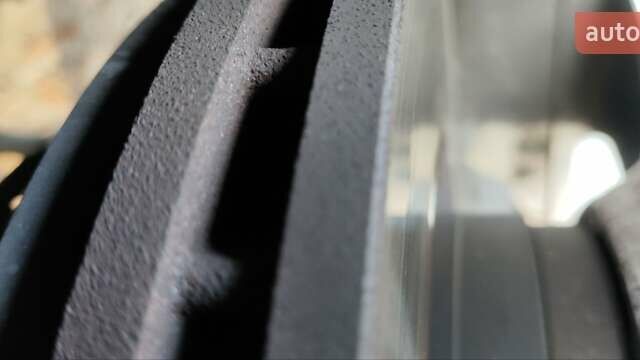 Черный Мицубиси Аутлендер, объемом двигателя 3 л и пробегом 190 тыс. км за 10000 $, фото 13 на Automoto.ua