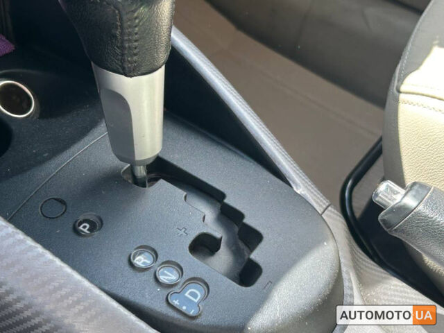 Чорний Міцубісі Аутлендер, об'ємом двигуна 3 л та пробігом 228 тис. км за 10200 $, фото 12 на Automoto.ua