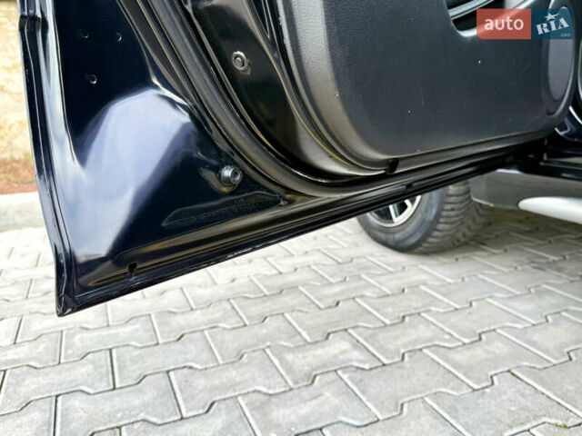 Міцубісі Аутлендер 2007 у Одесі на Automoto.ua Чорний Міцубісі Аутлендер, об'ємом двигуна 2.4 л та пробігом 201 тис. км за 7700 $, фото 42 на Automoto.ua