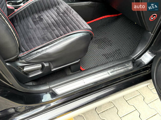 Міцубісі Аутлендер 2007 у Одесі на Automoto.ua Чорний Міцубісі Аутлендер, об'ємом двигуна 2.4 л та пробігом 201 тис. км за 7700 $, фото 46 на Automoto.ua