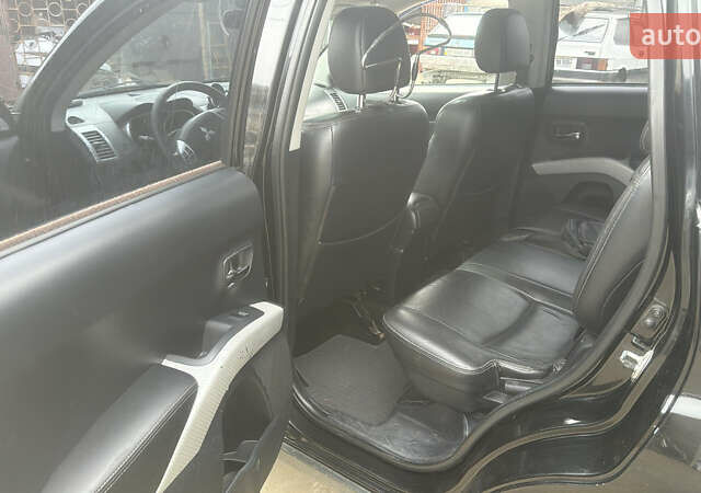 Міцубісі Аутлендер 2007 у Измаиле на Automoto.ua Чорний Міцубісі Аутлендер, об'ємом двигуна 2.36 л та пробігом 240 тис. км за 8500 $, фото 10 на Automoto.ua