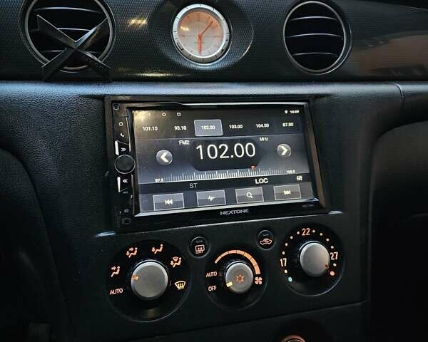 Чорний Міцубісі Аутлендер, об'ємом двигуна 2.38 л та пробігом 285 тис. км за 6700 $, фото 32 на Automoto.ua