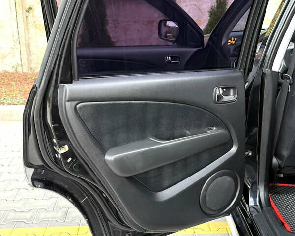 Міцубісі Аутлендер 2007 у Одесі на Automoto.ua Чорний Міцубісі Аутлендер, об'ємом двигуна 2.4 л та пробігом 201 тис. км за 7700 $, фото 47 на Automoto.ua