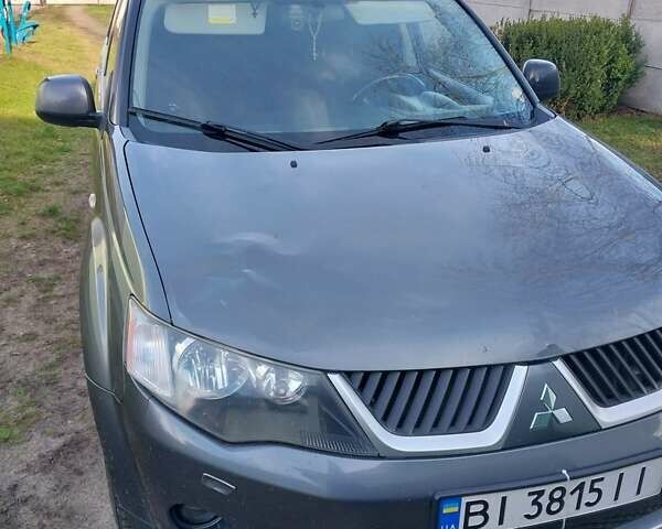 Чорний Міцубісі Аутлендер, об'ємом двигуна 1.97 л та пробігом 350 тис. км за 7888 $, фото 1 на Automoto.ua