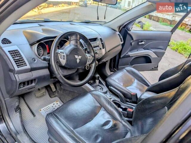 Мицубиси Аутлендер 2007 в Киеве на Automoto.ua Черный Мицубиси Аутлендер, объемом двигателя 3 л и пробегом 260 тыс. км за 7900 $, фото 3 на Automoto.ua