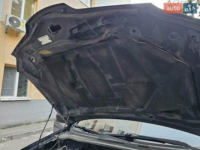 Чорний Міцубісі Аутлендер, об'ємом двигуна 2.38 л та пробігом 285 тис. км за 6700 $, фото 15 на Automoto.ua