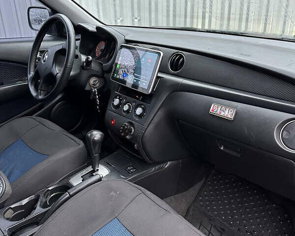 Чорний Міцубісі Аутлендер, об'ємом двигуна 2.38 л та пробігом 175 тис. км за 6000 $, фото 4 на Automoto.ua